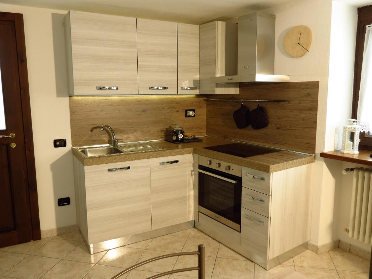 Lo Gnomo Sotto Al Glicine Apartment Chatillon Luaran gambar