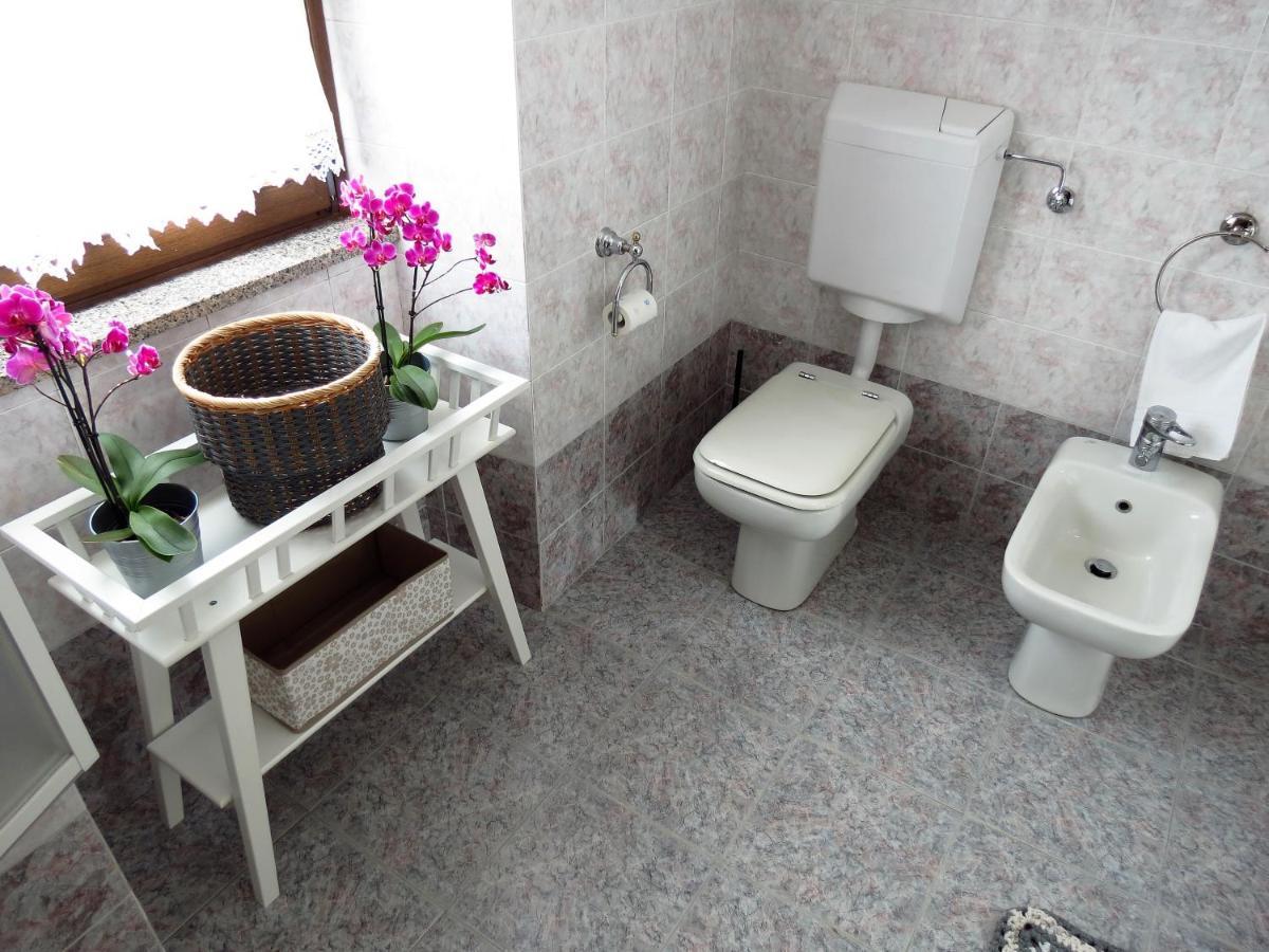 Lo Gnomo Sotto Al Glicine Apartment Chatillon Luaran gambar