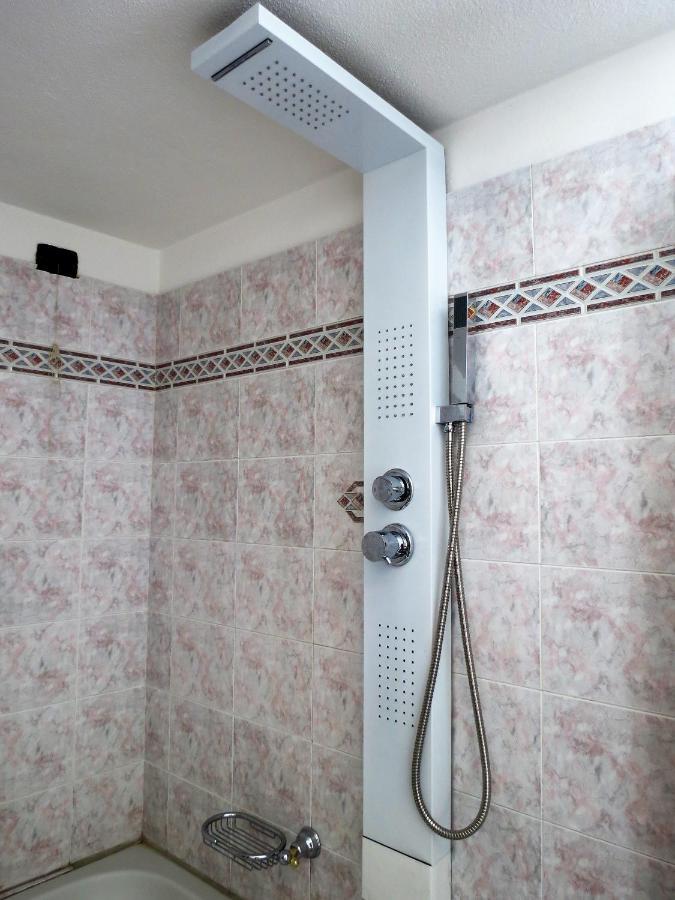 Lo Gnomo Sotto Al Glicine Apartment Chatillon Luaran gambar
